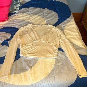 Women’s never worn crop top size XL